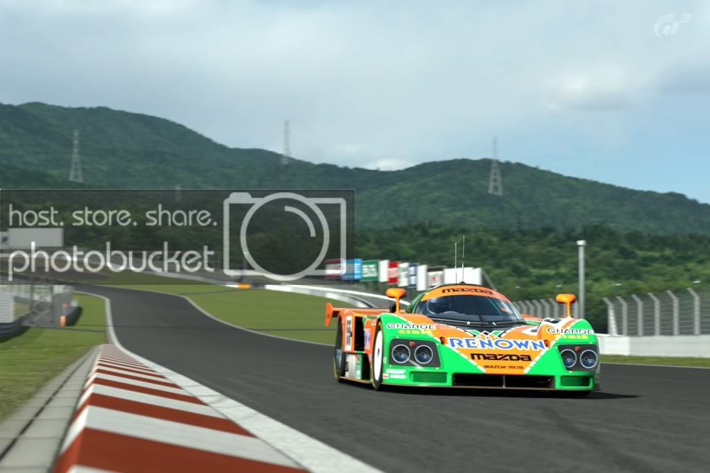FujiSpeedwayF.jpg