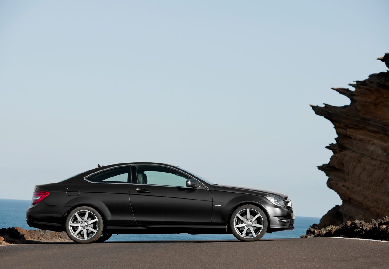 005-2012-mercedes-benz-c-class-coupe.jpg