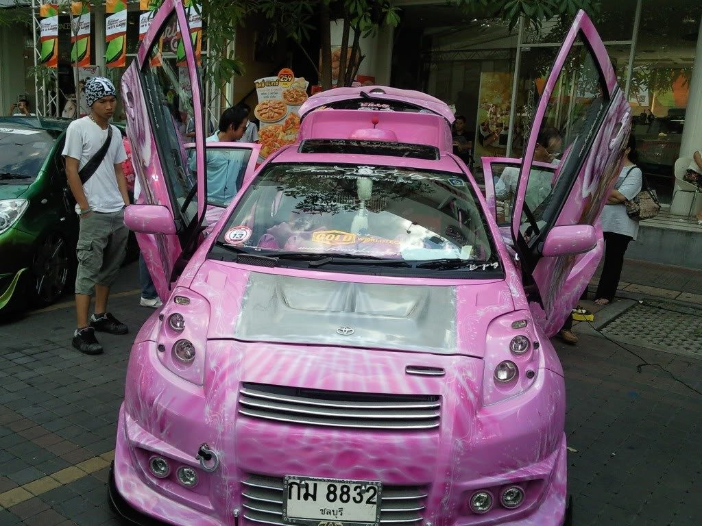 pink-riced-toyota-lambo-doors-1024x768.jpg