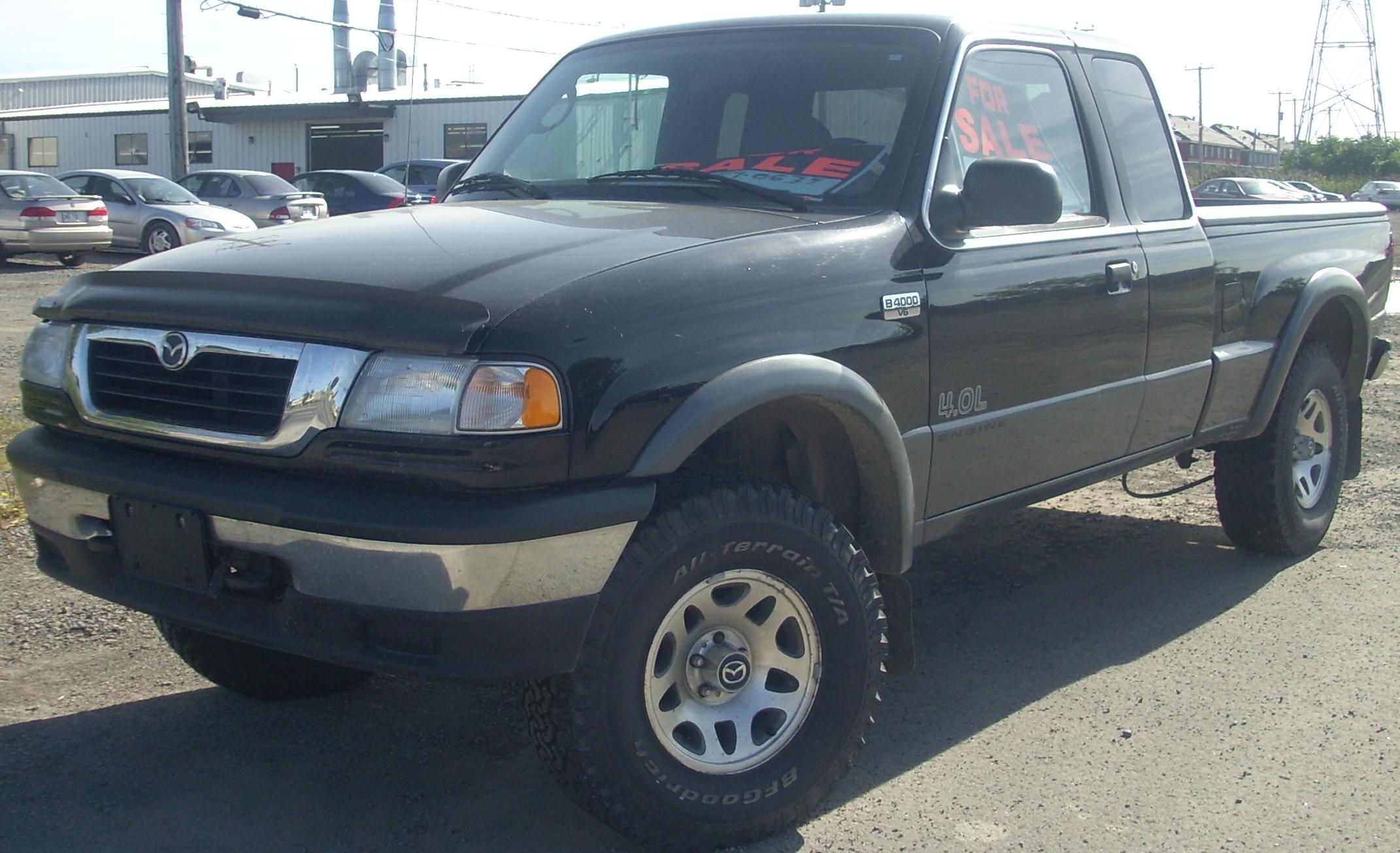 %2798-%2701_Mazda_B4000_V6_Extended_Cab.JPG