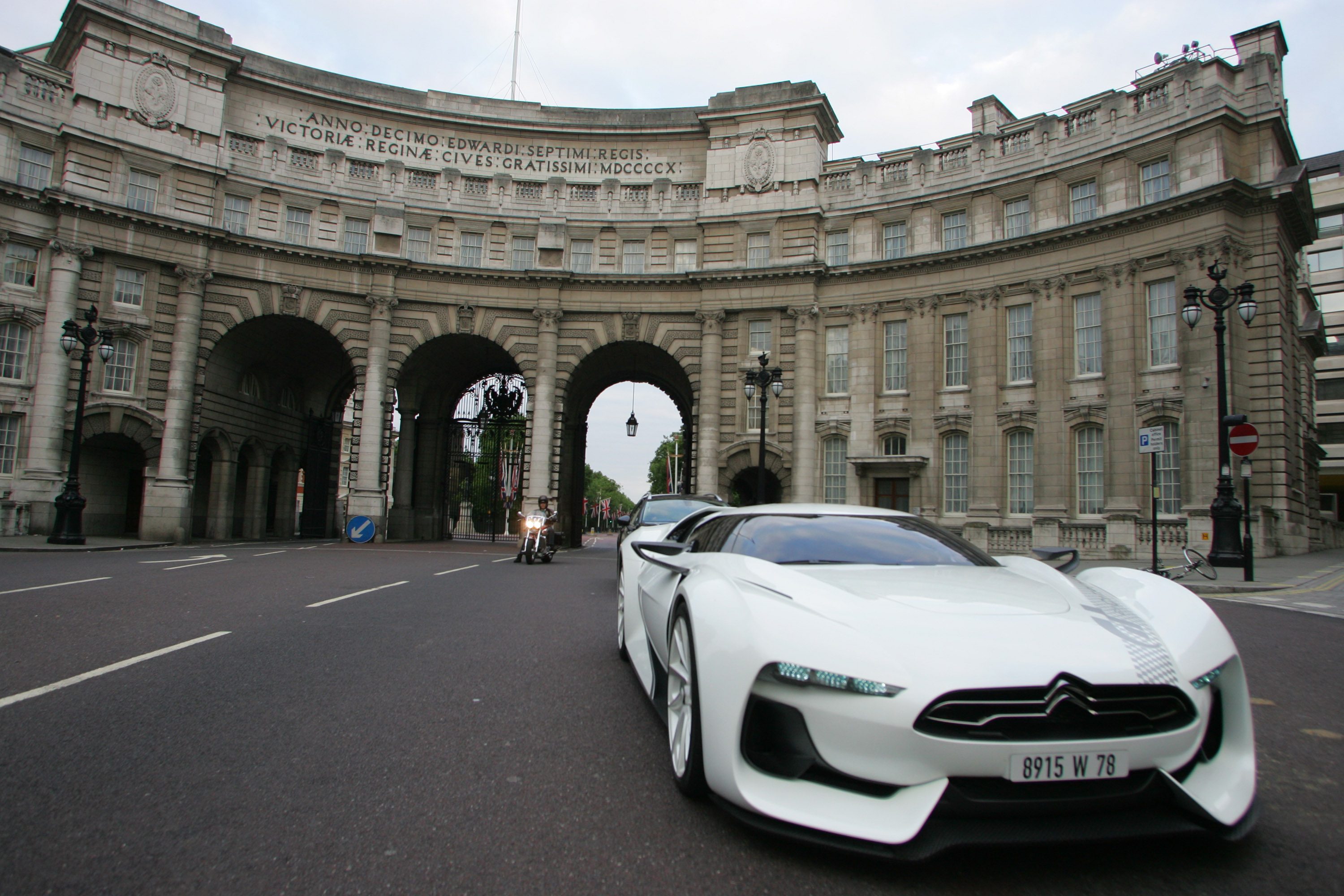 gtbycitroen-london-02.jpg