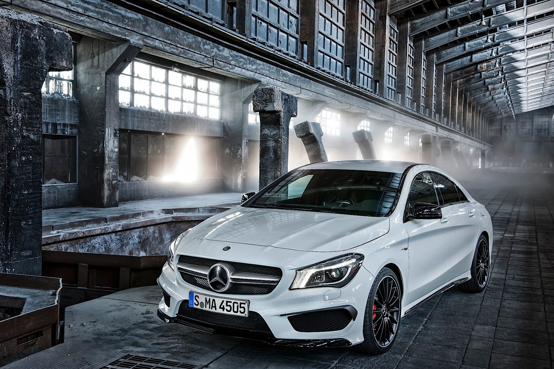 MERCEDES-BENZ-CLA-AMG-4837_19.jpg