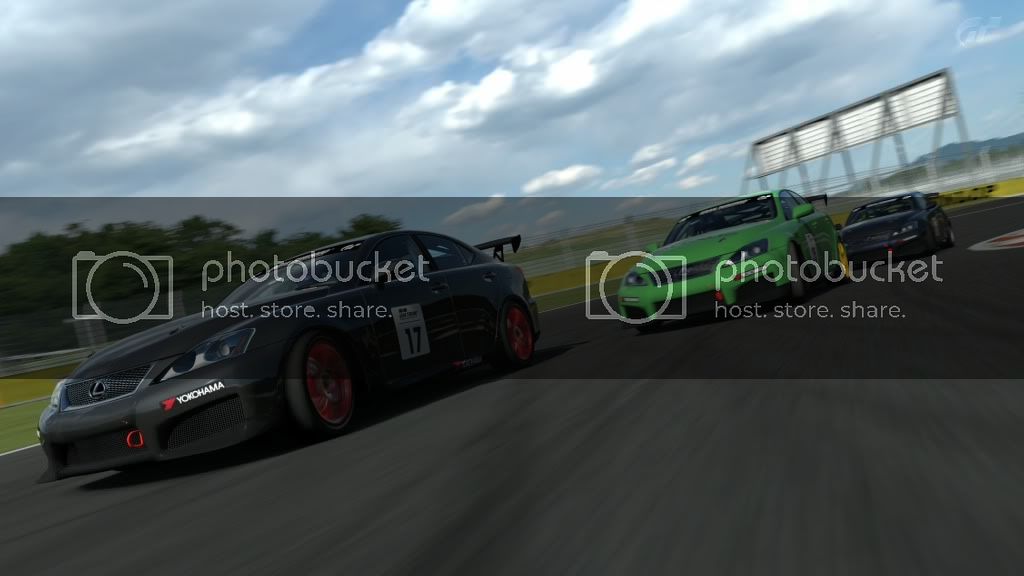 FujiSpeedwayF_3.jpg