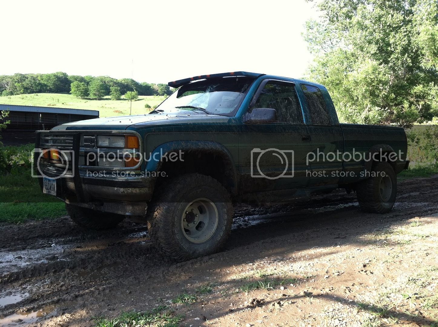 MuddyTruck.jpg