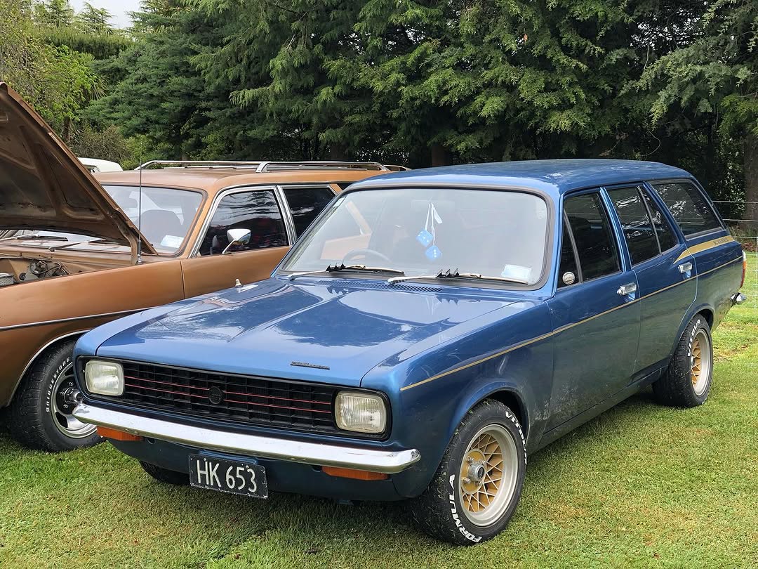 avenger-estate.jpg
