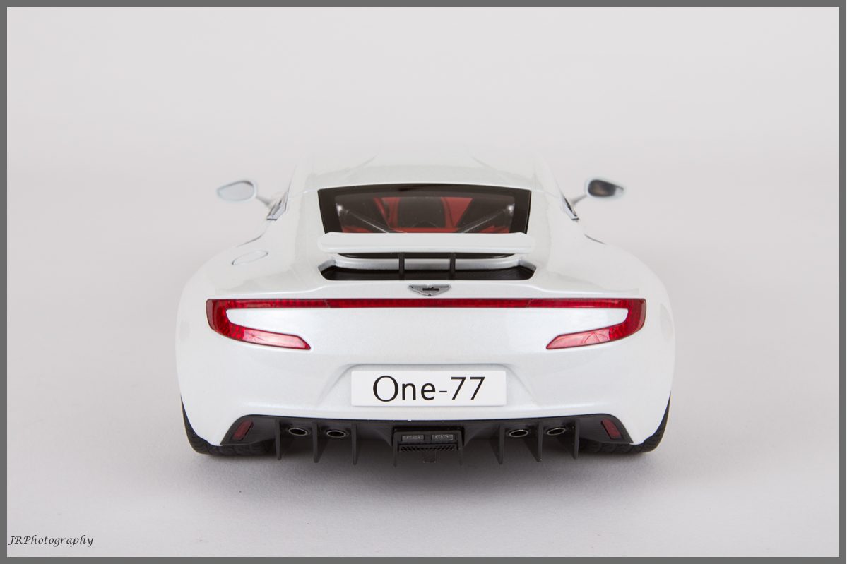 ScaleModels-2027.jpg