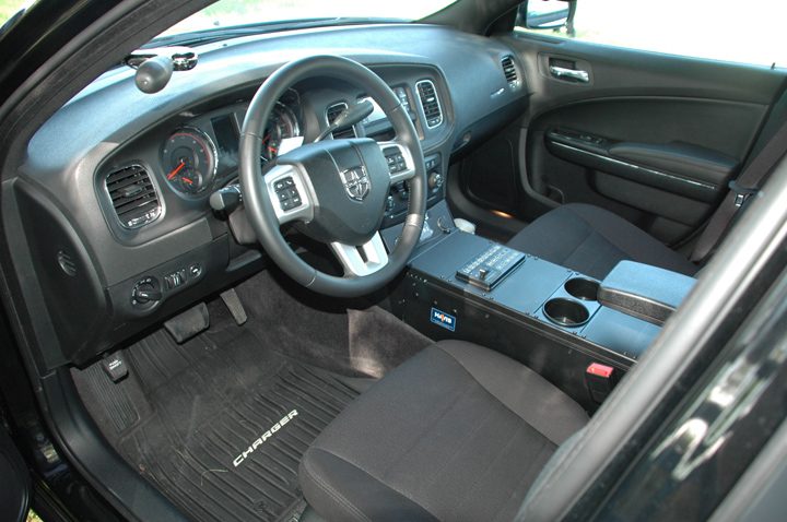 Dodge-Charger-Interior-II.jpg