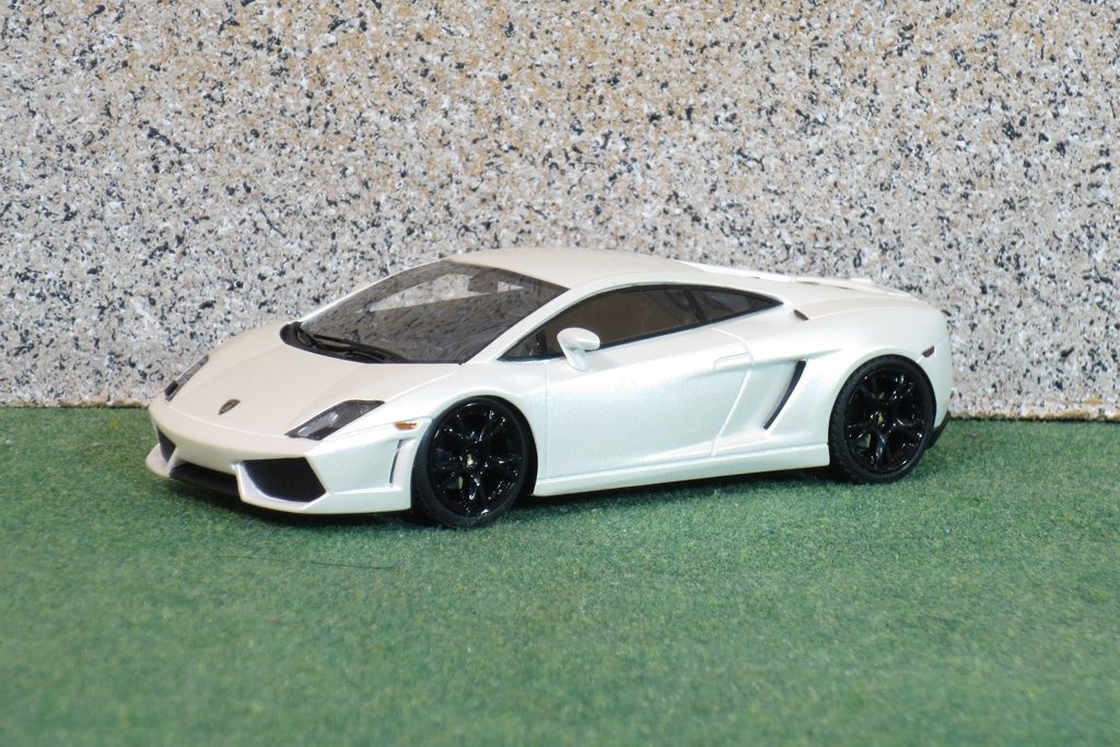 LP560-03.jpg