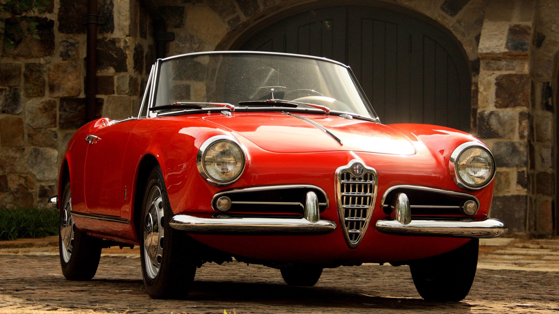 alfa-romeo-spider-wallpapers-31785-4867153.jpg