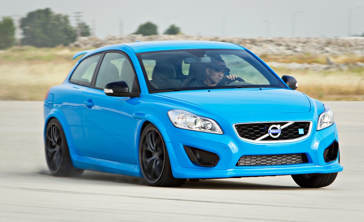 2011-polestar-volvo-c30-001.jpg