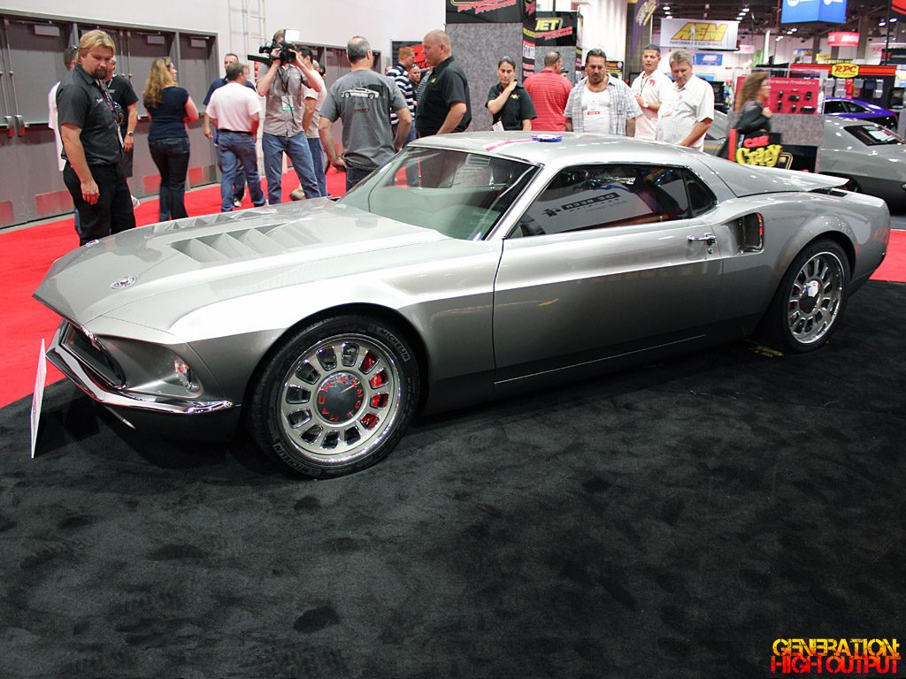 mustang-mach-forty-01.jpg