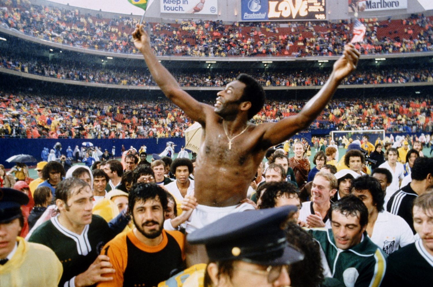 Pele-Cosmos.jpg