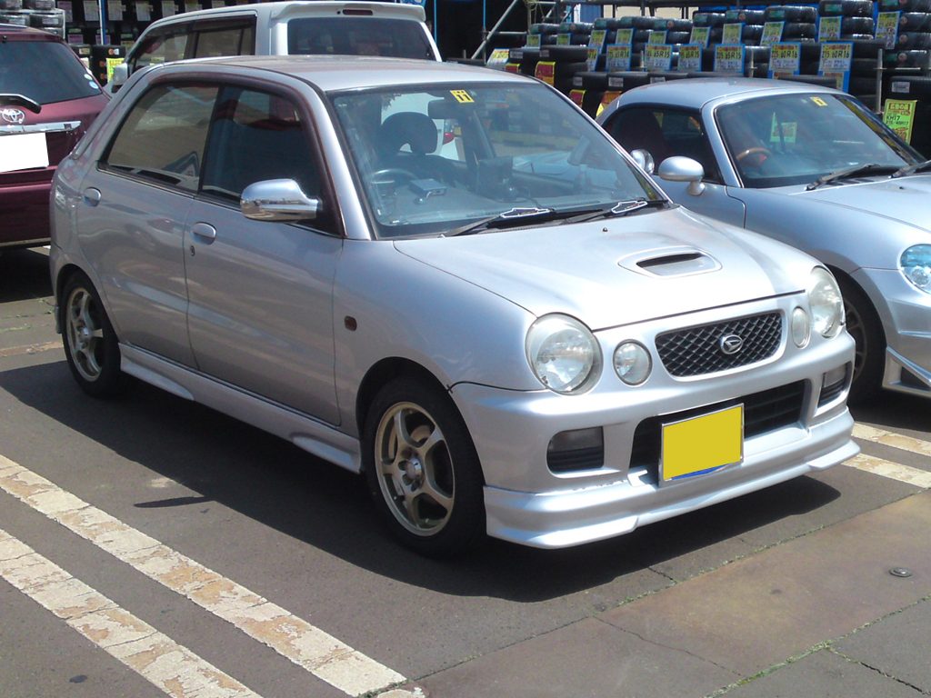 Daihatsu_Opti_Aerodown_Beex2.jpg