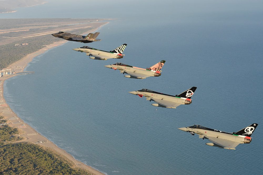 100-anni-della-caccia-formation.jpg