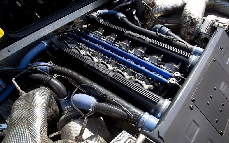 1992-bugatti-EB-110-SS-engine-2.jpg