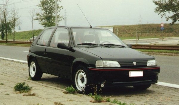 Peugeot_106_95.jpg
