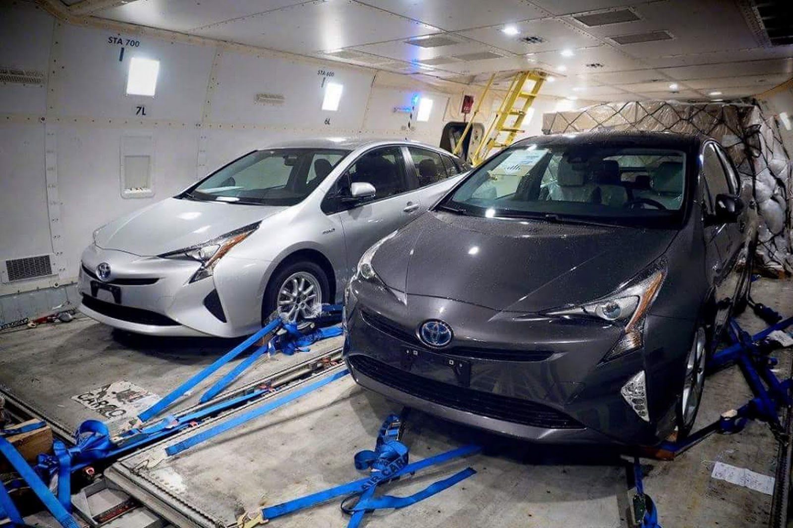 2016-Prius-1.jpg