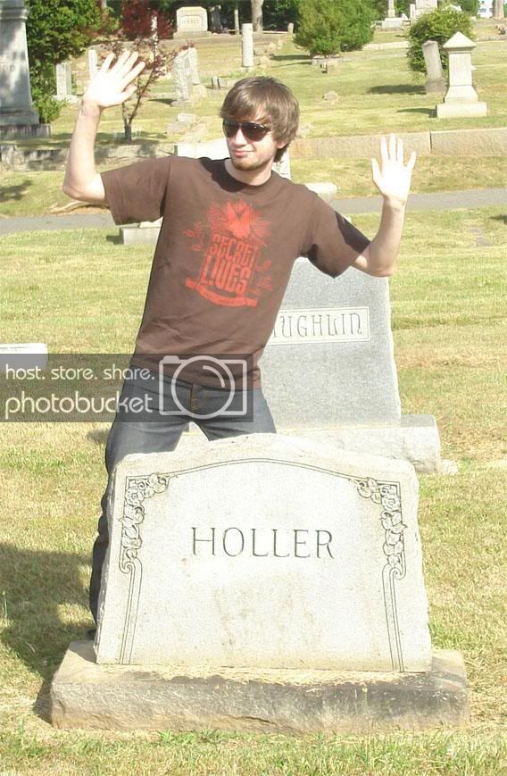 hollacemetery.jpg