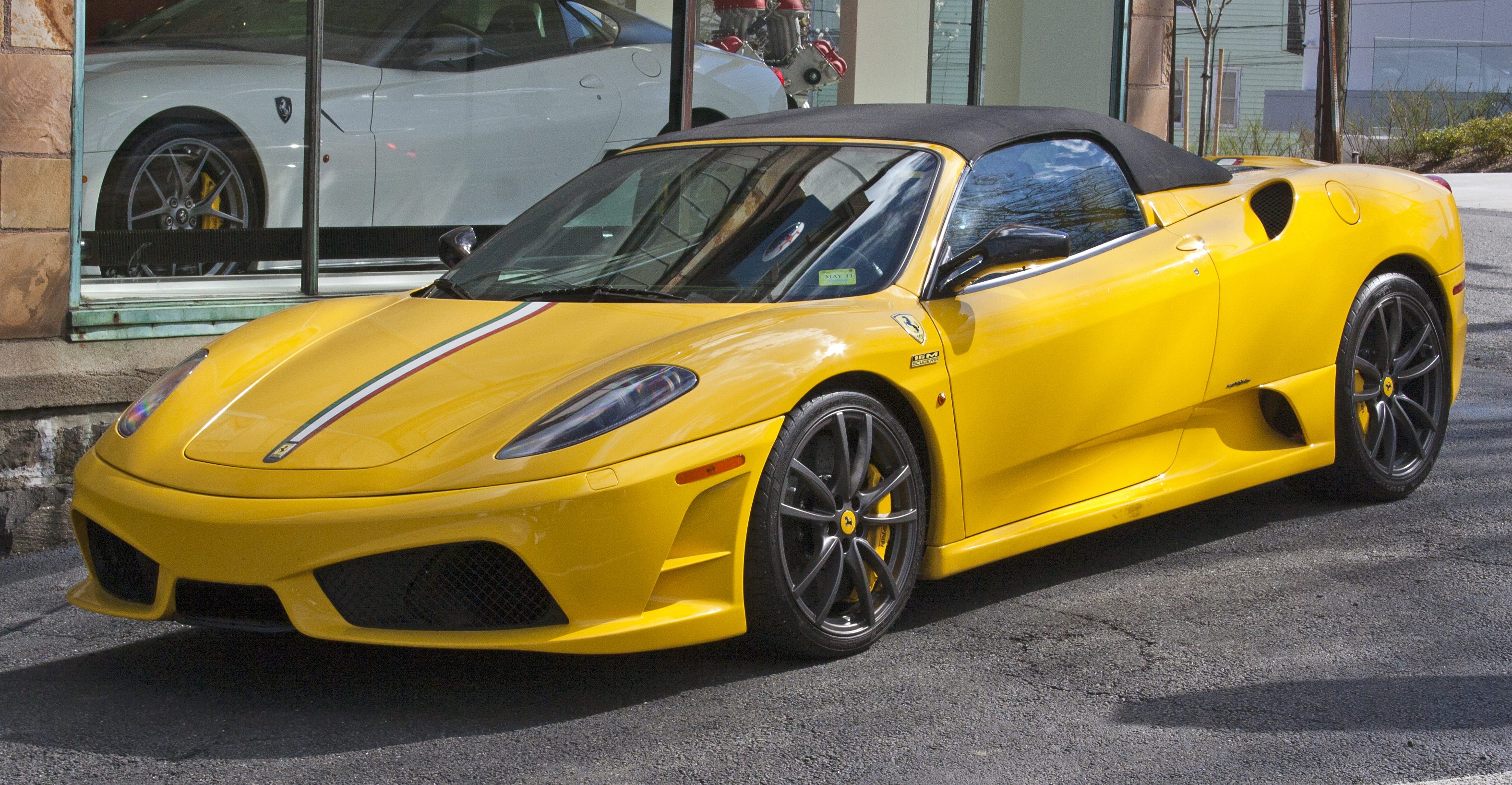 2009_Ferrari_F430_Spider_16M.jpg