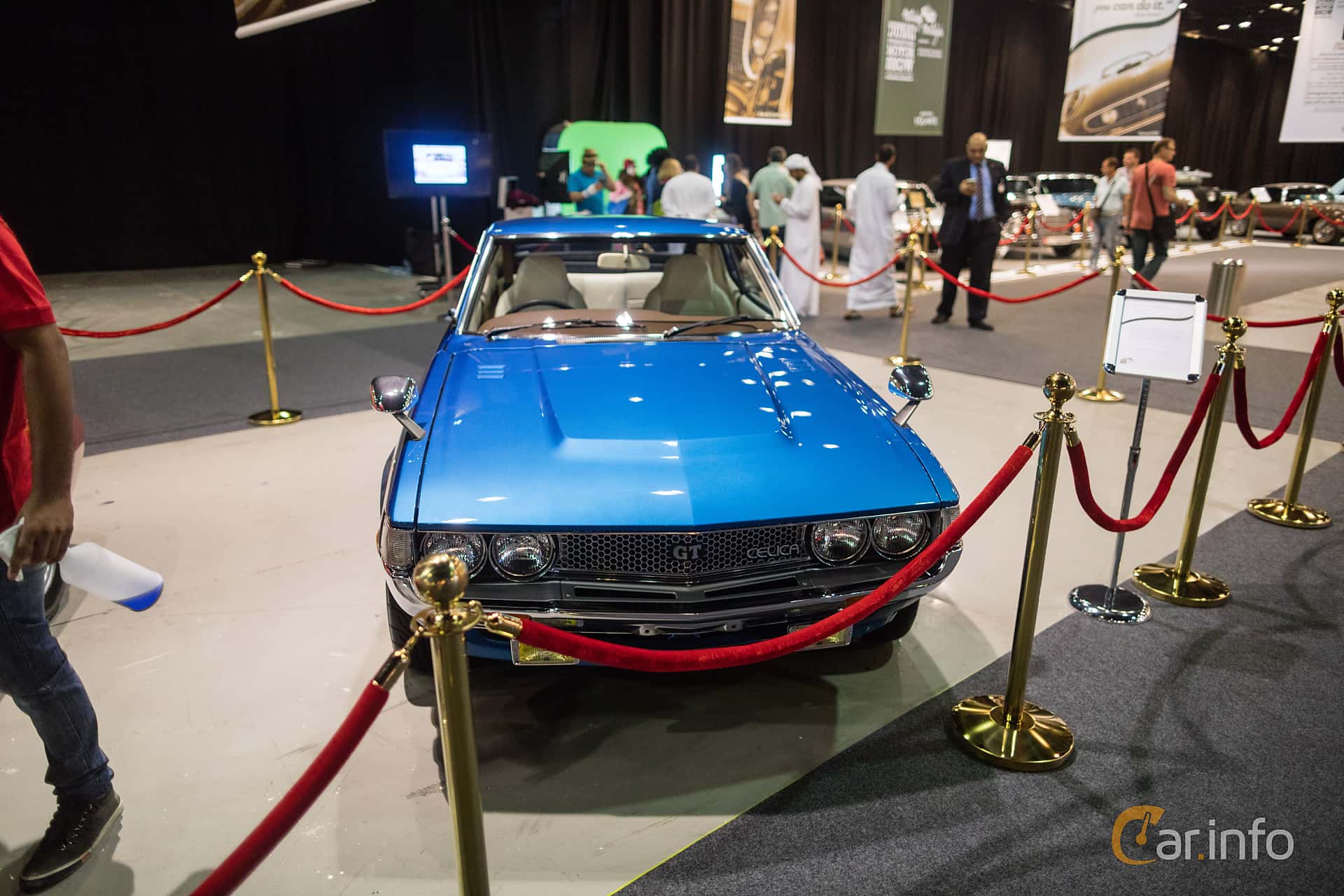 toyota-celica-coupe-front-dubai-motor-show-2015-0-185891.jpg