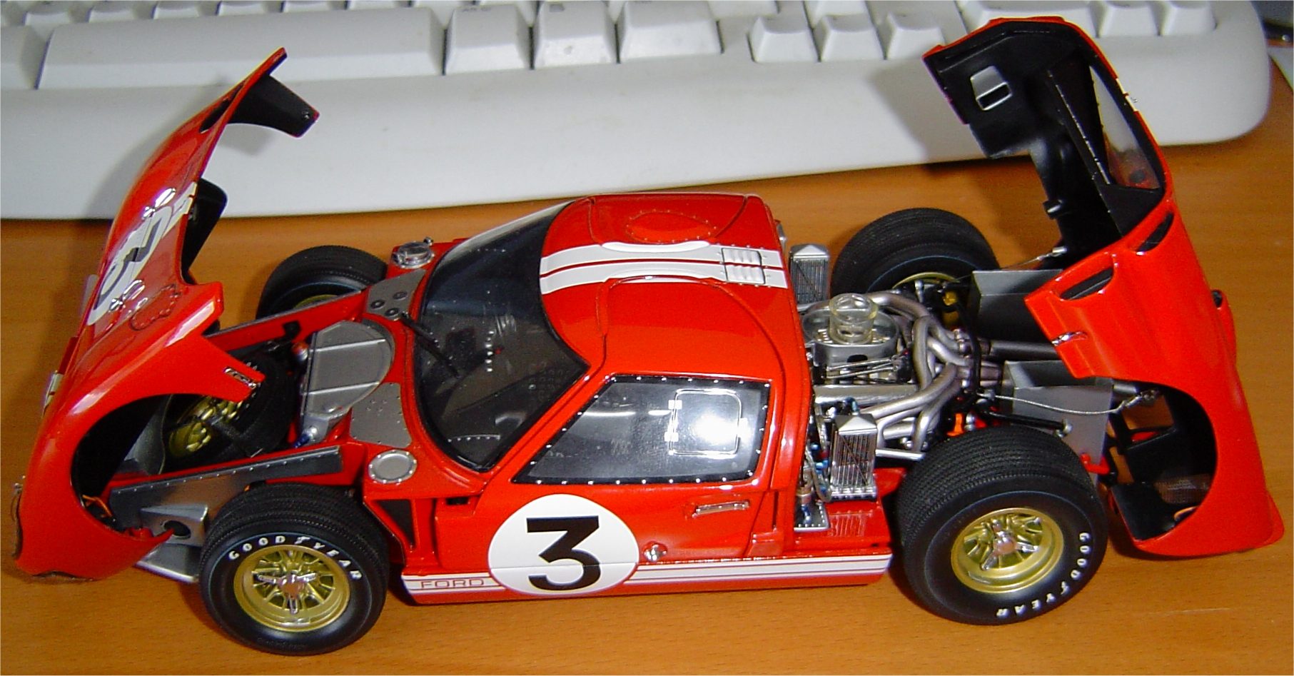 gt40-3.jpg