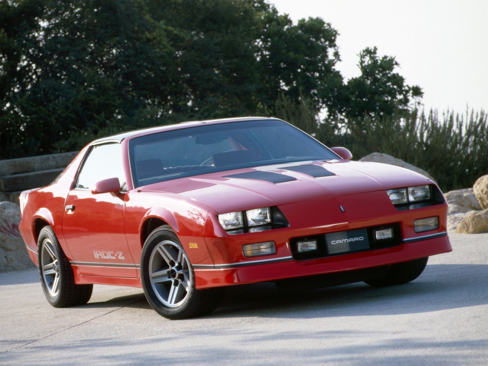 CHEVROLET-Camaro-IROC-Z28-1862_5.jpg