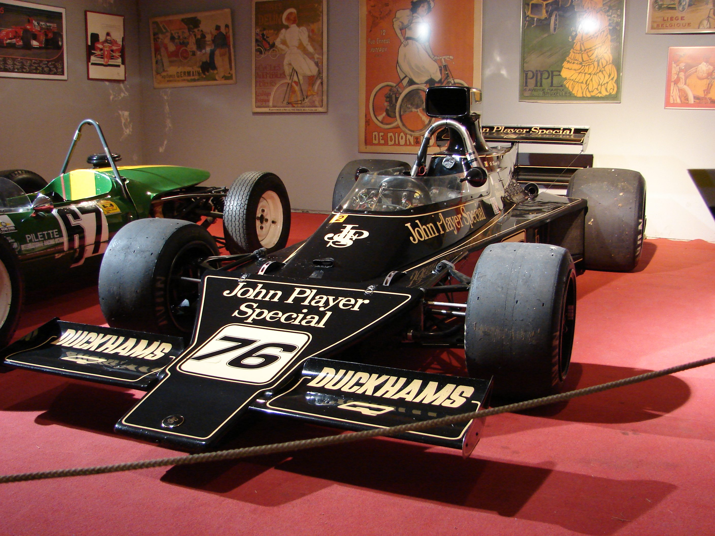 Lotus_76.jpg