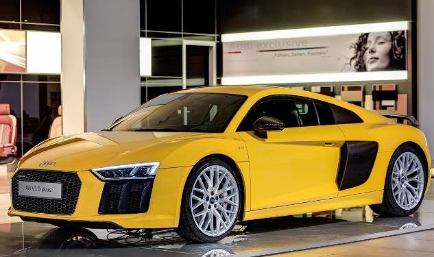 Audi-R8-V10-Plus-2.jpg