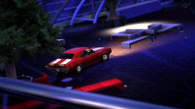 5319181494_83419a1bb4_z.jpg