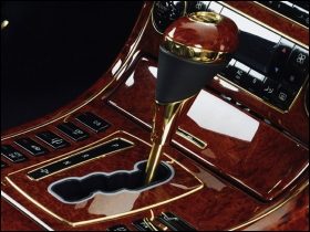 maybach-gold-290.jpg