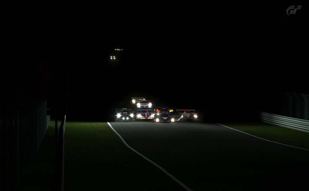 24hnrburgring_719oef8.jpg