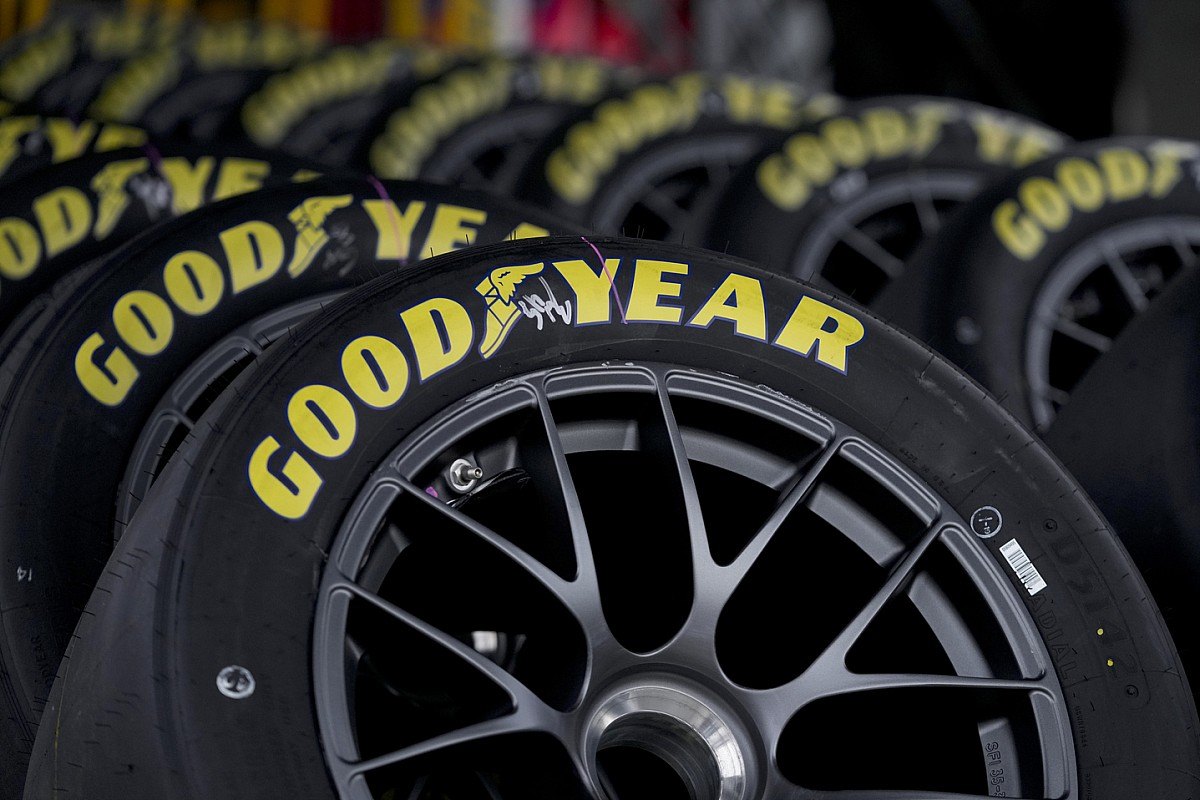 www.motorsport.com