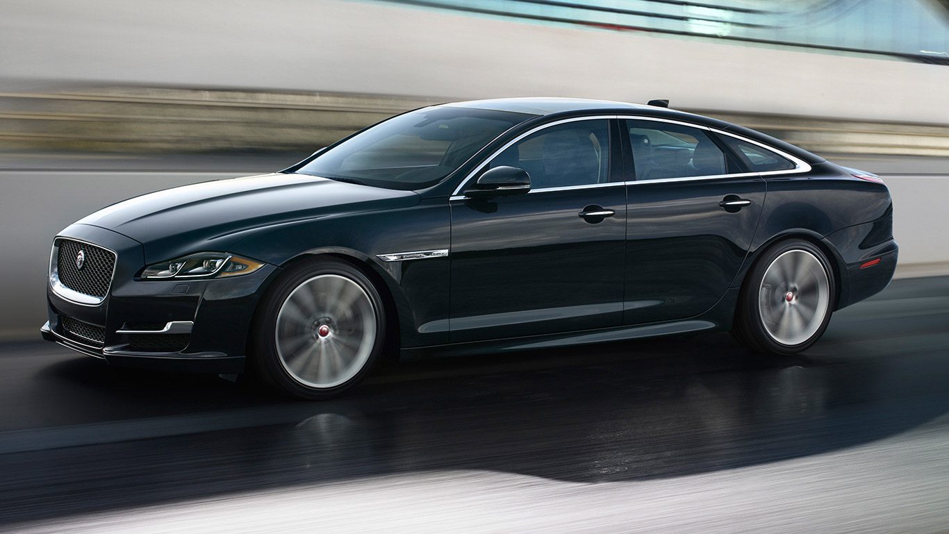 2018-Jaguar-XJR575-.jpg