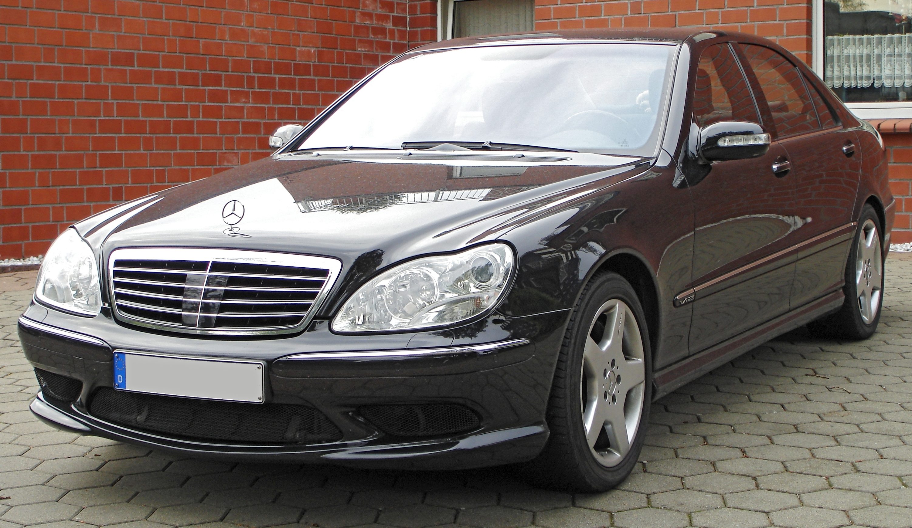 Mercedes_S600_front.jpg