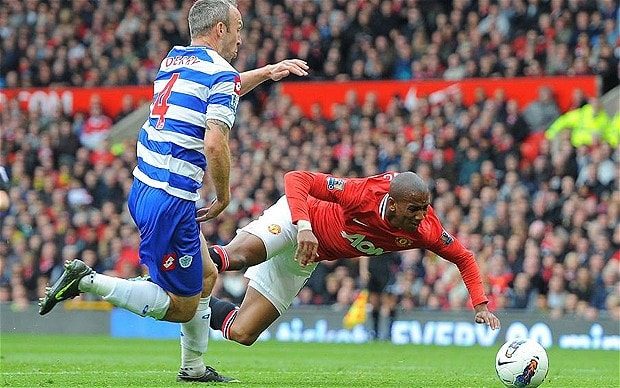 ashley_young_2188528b.jpg