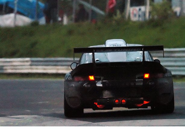 glowing+exhaust+911+21317677876.jpg