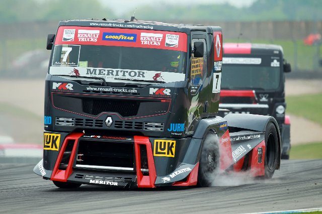 truck_racing_04-2011_7.jpg