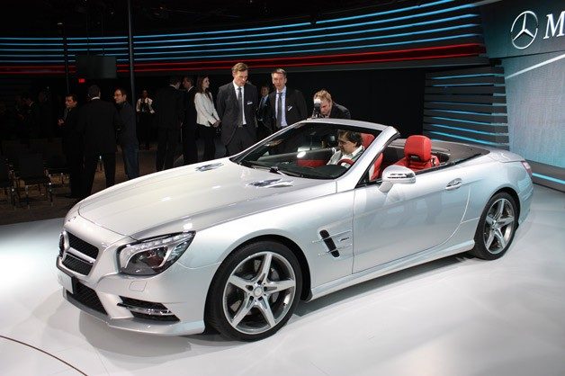 lead-2013-mercedes-benz-sl-live.jpg