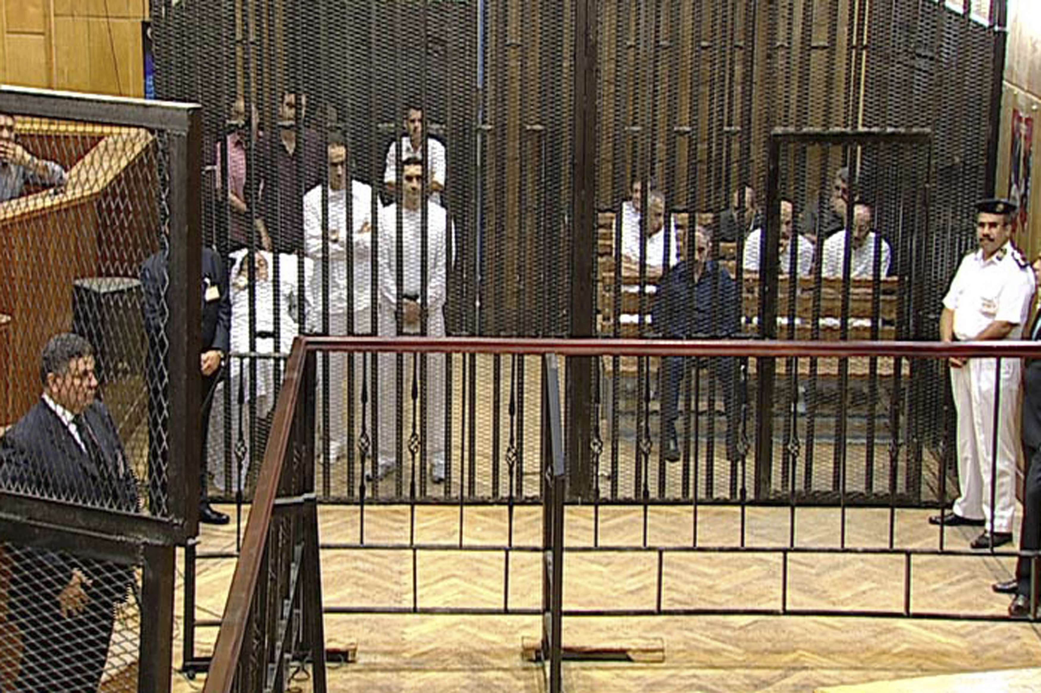 mubarak-cage2.jpg