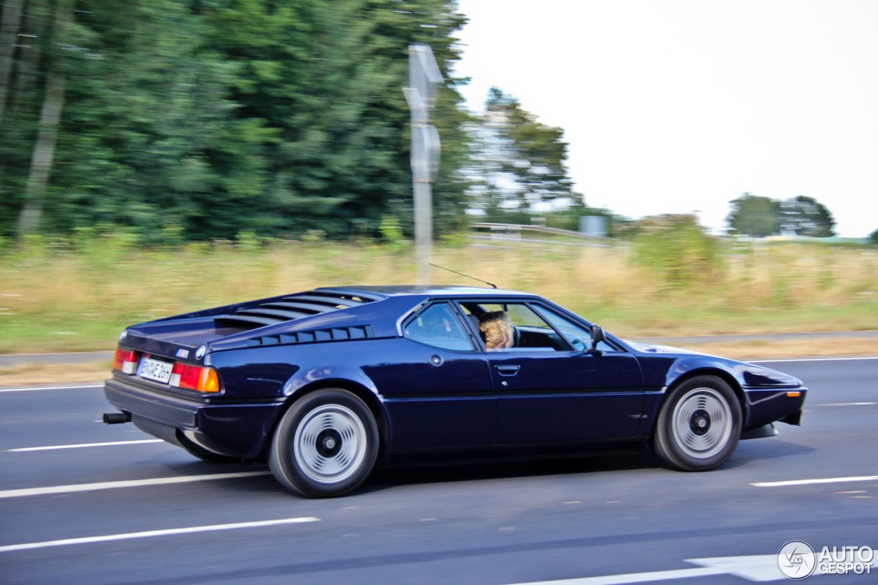 bmw-m1-c798231082013131838_5.jpg