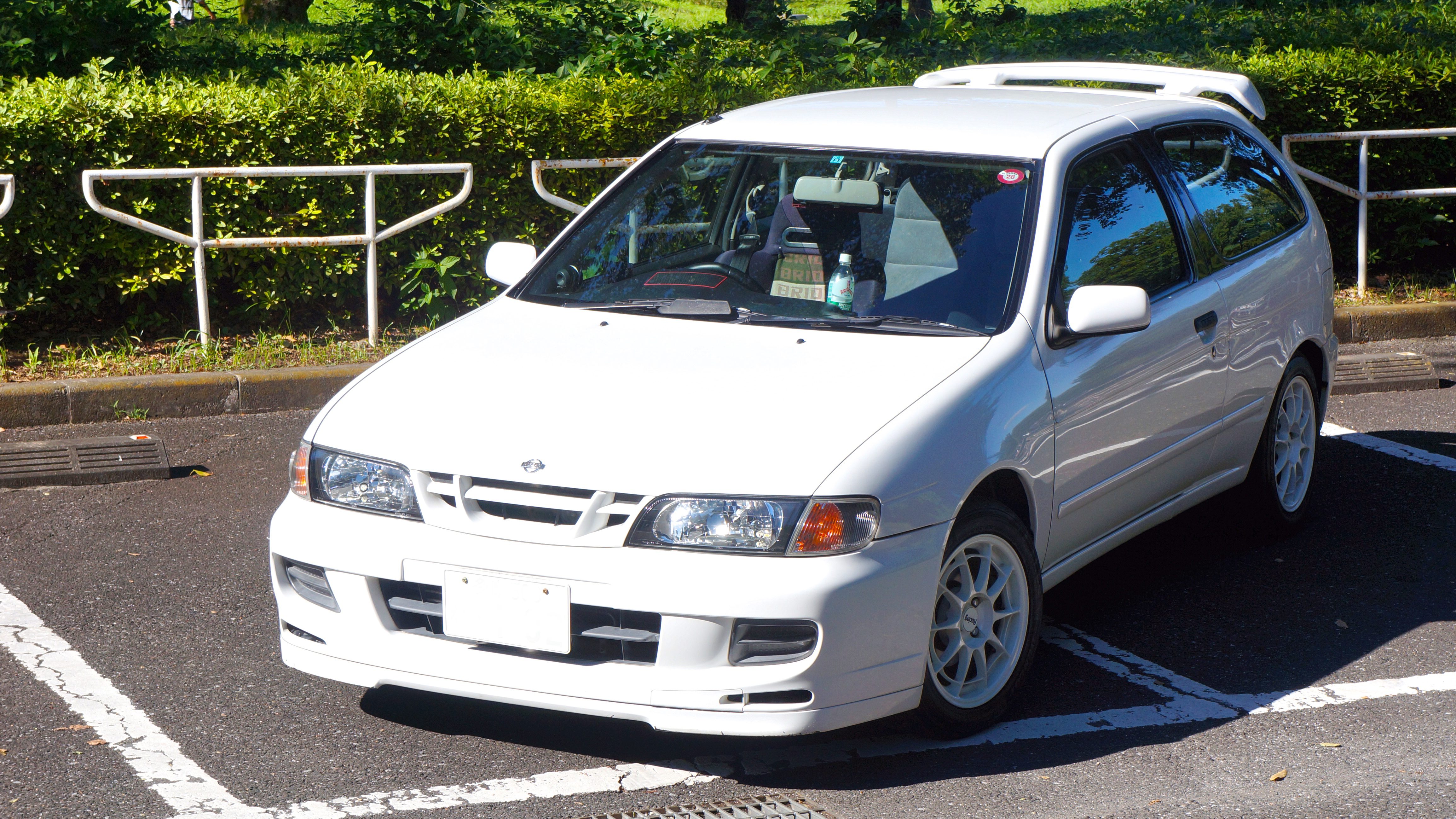 1997_NISSAN_PULSAR_VZ-R%E3%83%BBN1_front01.jpg