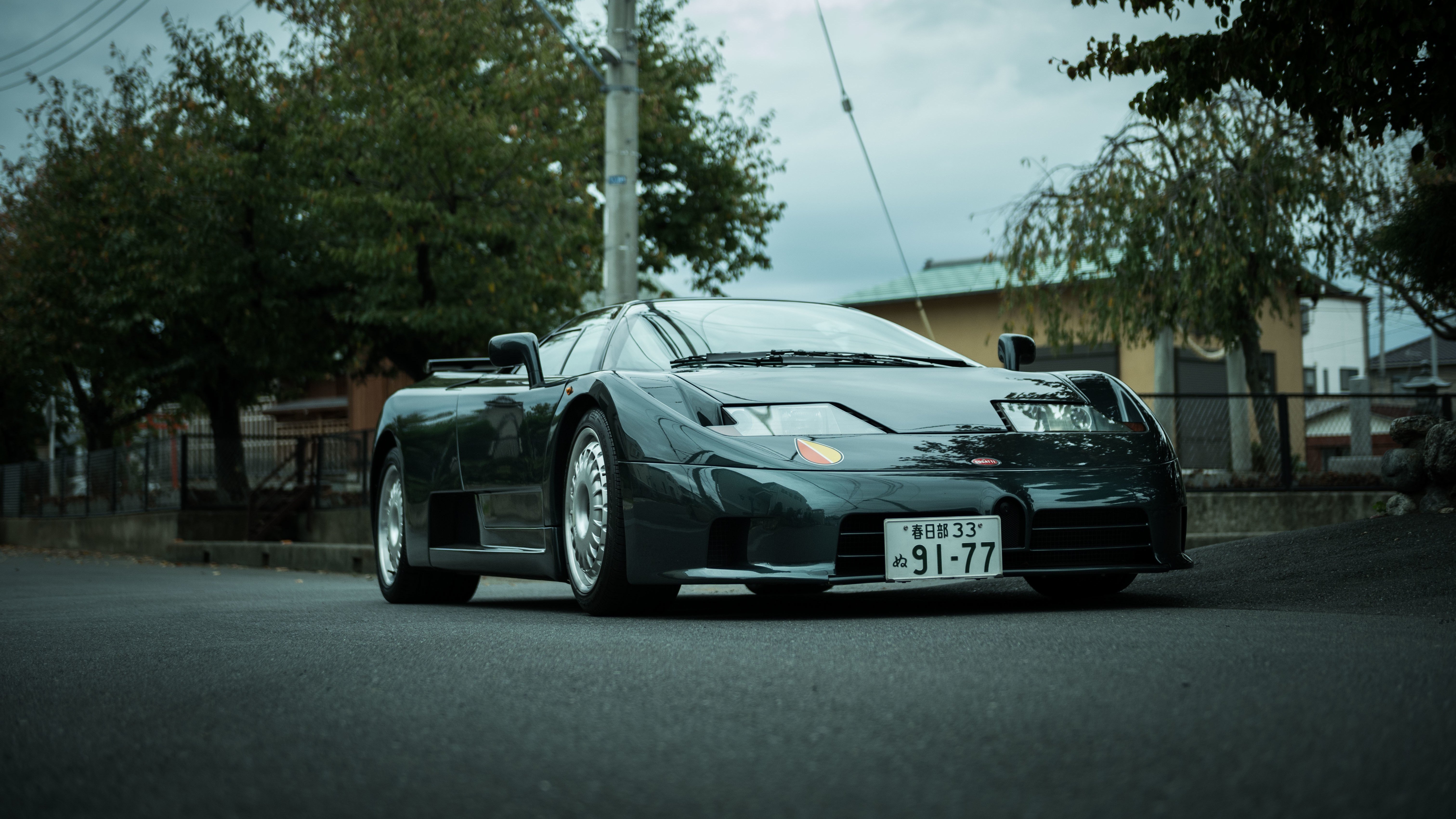 bugatti_eb110_32.jpeg
