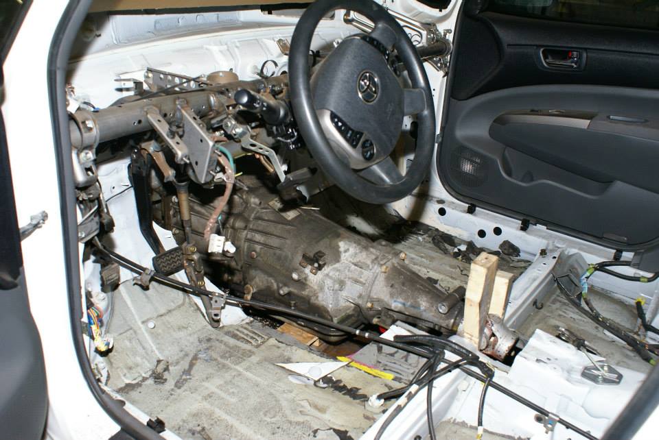 LS1V8Prius-9.jpg