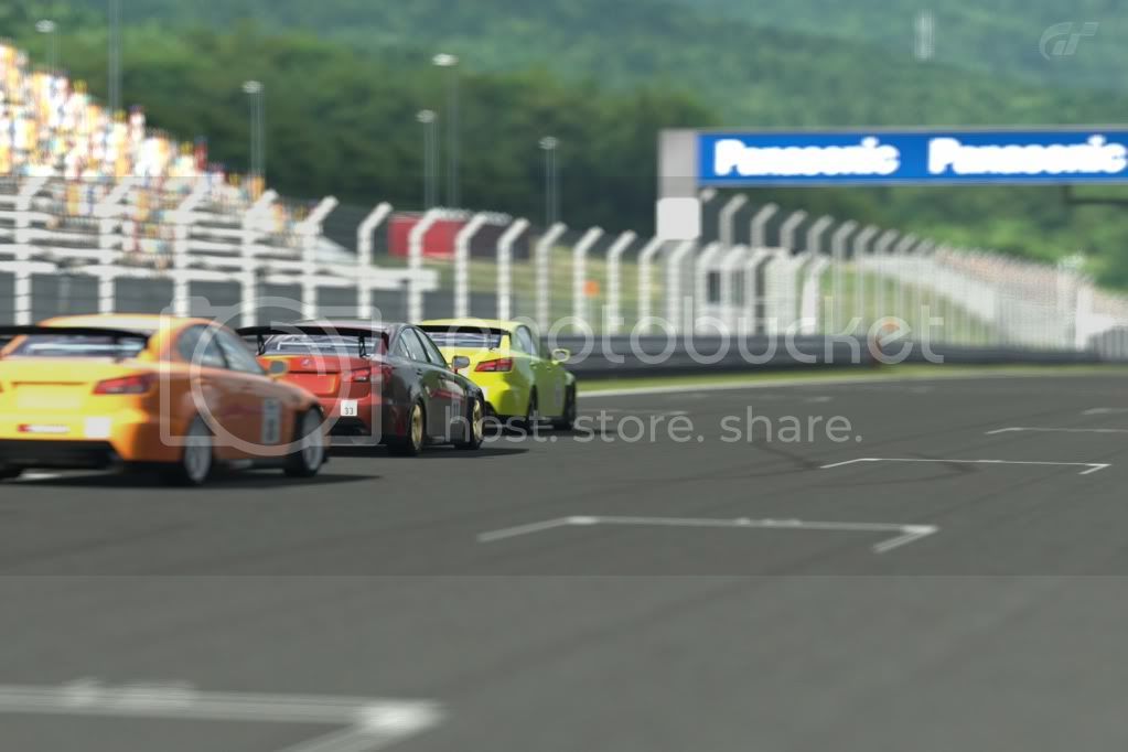 FujiSpeedwayF_19.jpg