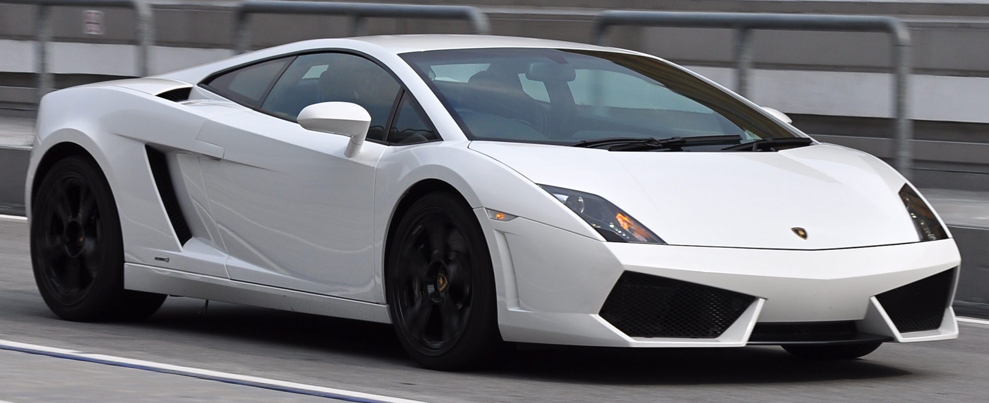 Lamborghini_Gallardo_LP560-4_-_009.jpg