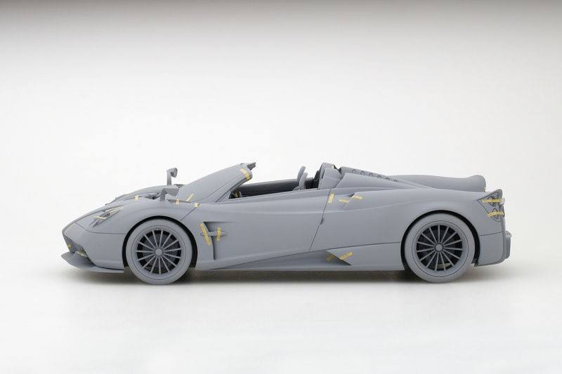 ts_Pagani-Huayra-Roadster2.jpg