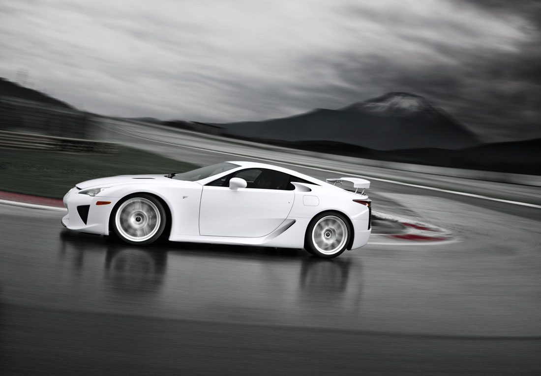 LEXUS%2BLFA_3.jpg