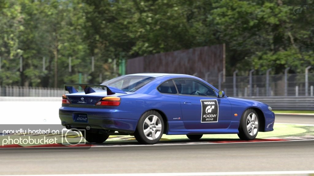 AutodromoNazionaleMonza_2-1.jpg