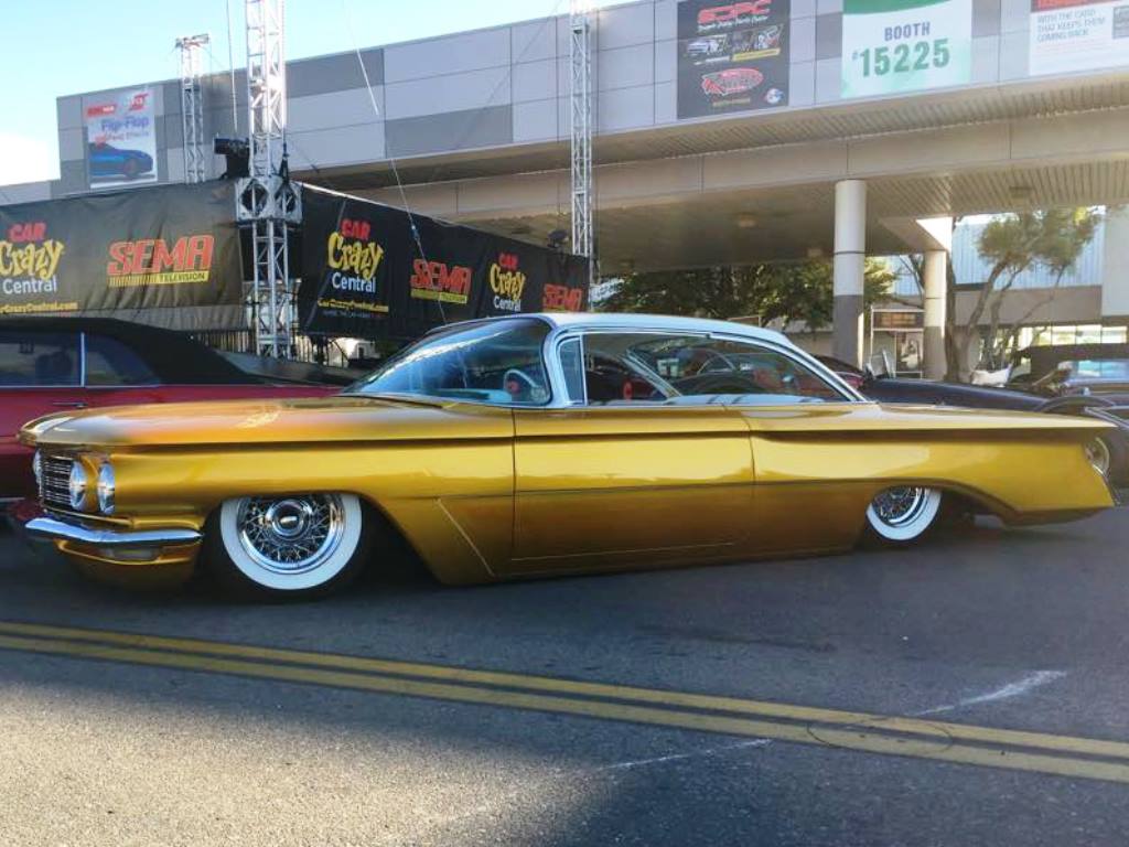 SEMA-2015-1960-Oldsmobile-88.jpg