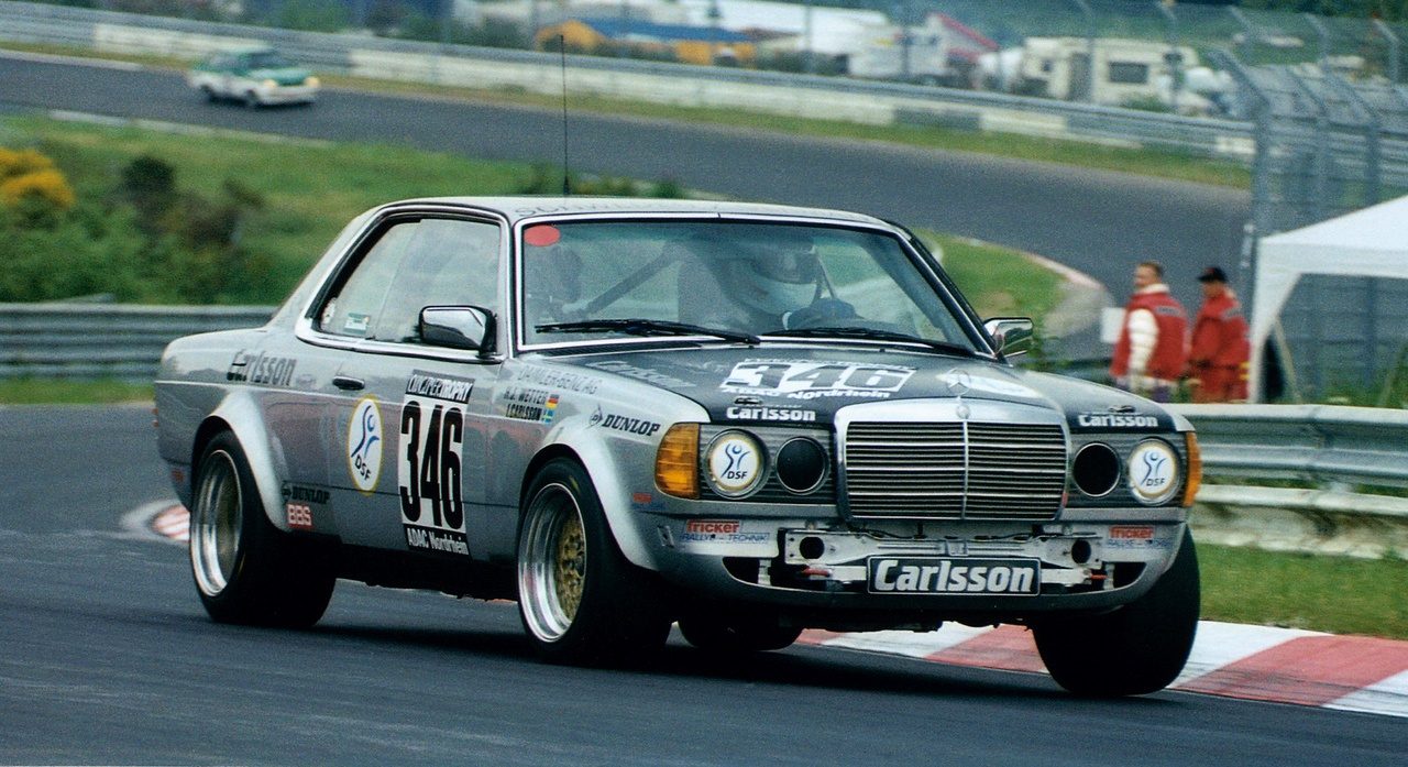 280CE-CARLSSON-NOBUMPERS2.jpg